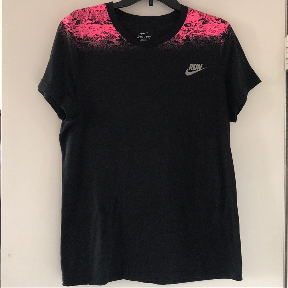 Women’s Nike Activewear Shirt